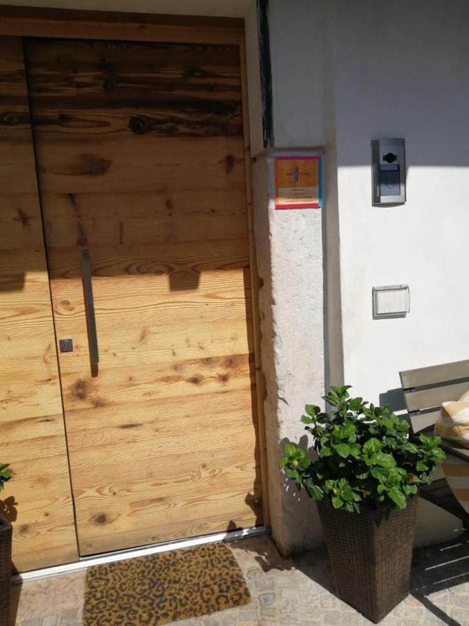 Ai4Colorib&B Arco Bagian luar foto